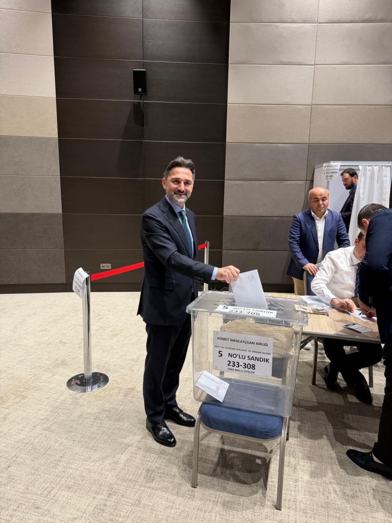 Chairman of Turkish Airlines Murat Şeker Elected as President of the Service Exporters’ Association 8 Turkish Airlines News Turkish Airlines Chairman of Turkish Airlines Murat Şeker Elected as President of the Service Exporters’ Association