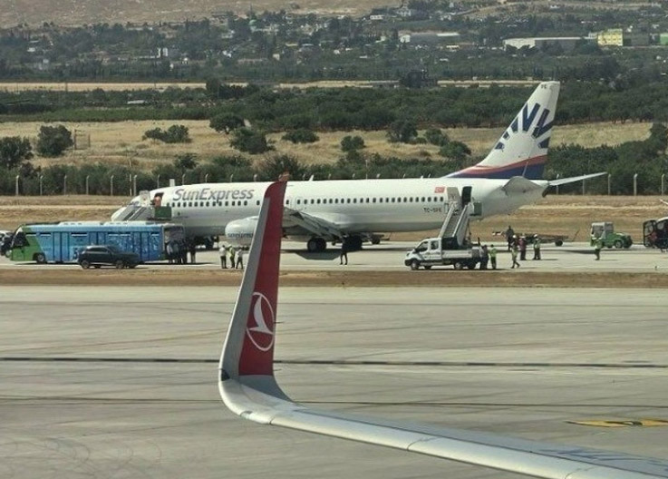 192 People Evacuated on SunExpress Flight