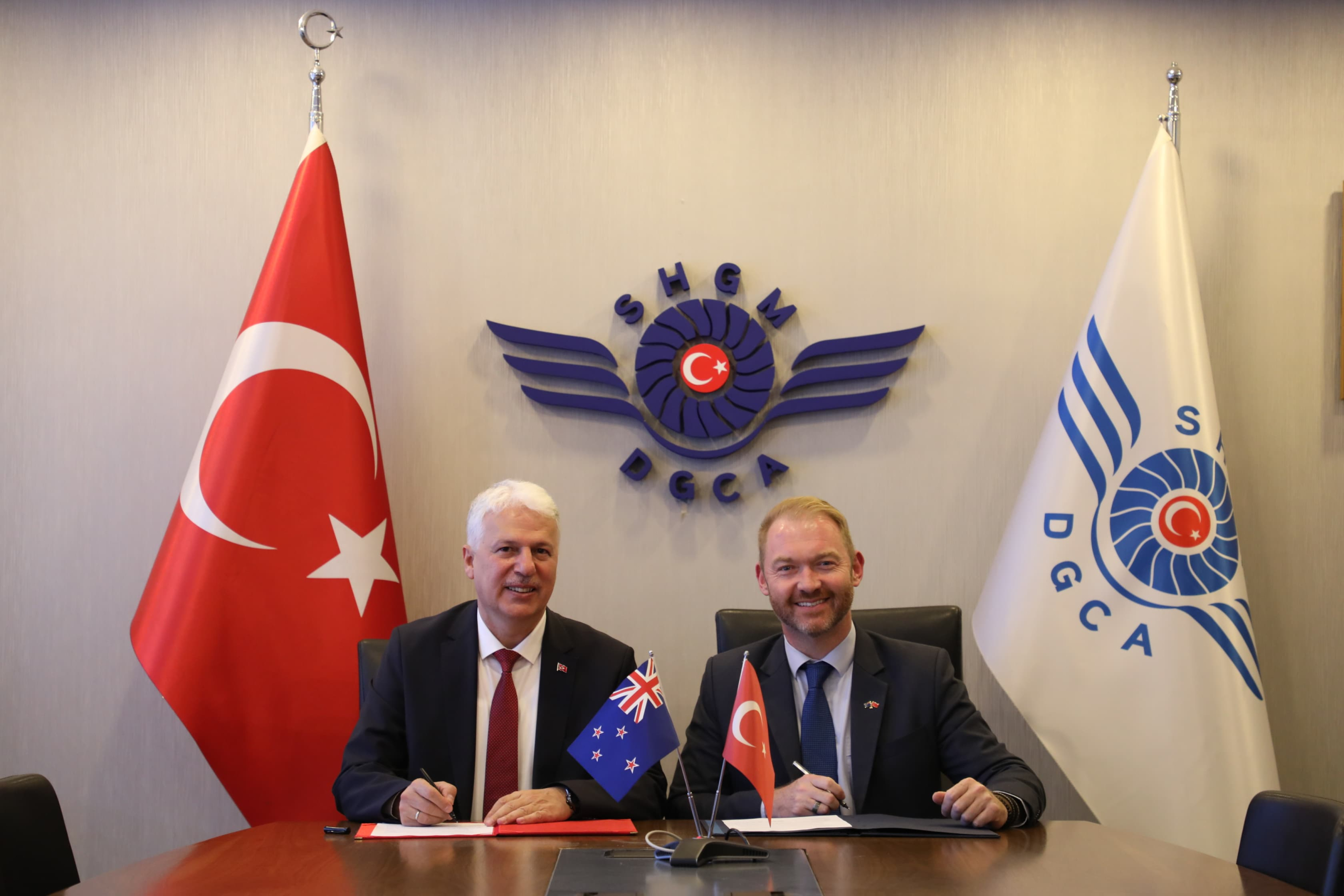 Türkiye and New Zealand Sign Aviation Memorandum 2 Aviation News Türkiye Critical Aviation Agreement Between Türkiye and New Zealand! New Opportunities for Turkish Airlines' Long-Haul Flights