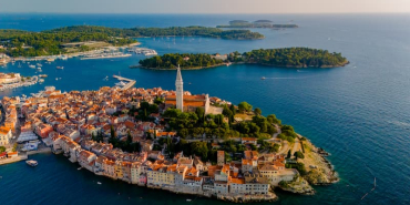 exploring-the-enchanting-coastal-beauty-of-rovinj-2026-03-16-22-58-26-utc