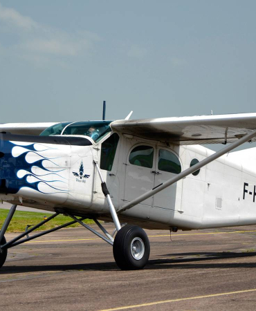 pilatus-pc-6-plane-on-the-runway