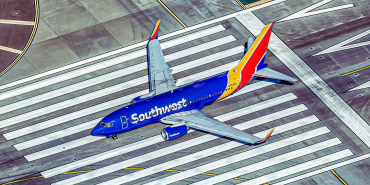 southwest-airlines-boeing-737-700-about-to-take-off-custom-thumbnail
