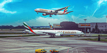139-emirates-boeing-777-300-_-wikipedia-1
