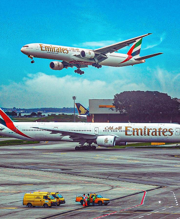 139-emirates-boeing-777-300-_-wikipedia-1