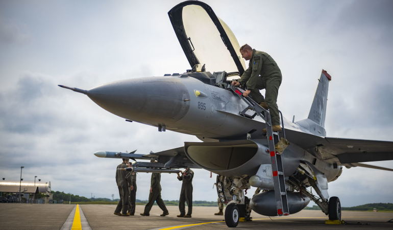 220824_DVIDS_pilot_f16_7290038-scaled-e1661366454572