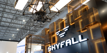 251120_skyfall_booth_dubai_BD-scaled-e1763649791541