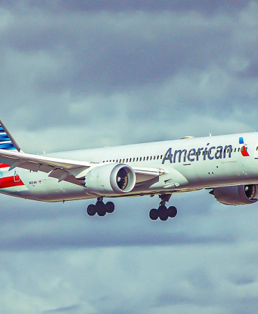 823-american-airlines-boeing-787-9-austin-deppe-_-shutterstock