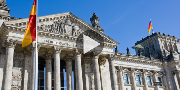 Berlin-video-play-button
