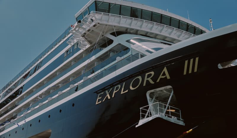 EXIII-Ship-Exterior-1