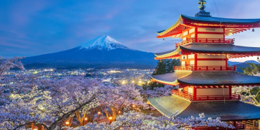 Pavlus-Travel-and-Cruise-Chureito-Pagoda-in-Fujiyoshida-Japan-1
