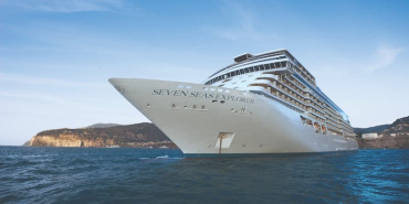 Seven-Seas-Explorer-in-Sorrento-1