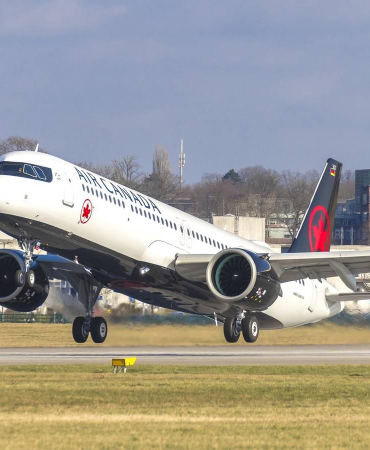 air-canada-f1-hr-035-1