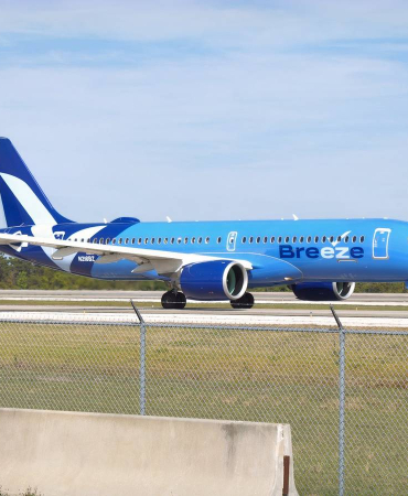 airbus_a220-371_-n216bz-_cn_55172-_-3-11-2024