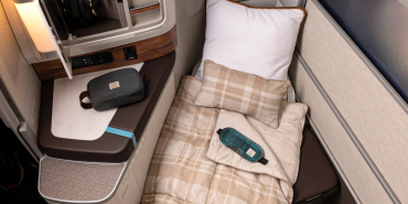 alaska-airlines-1st-transatlantic-boeing-787-9-is-missing-the-1-product-its-ceo-admits-matters-most