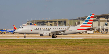 american-airlines-envoy-air-e175