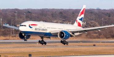 ba-777-landing-lukas-wunderlich-shutterstock_cropped