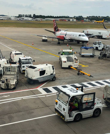 edinburgh-airport-ground-equipment