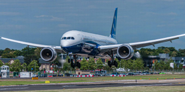 how-boeing-fixed-the-787-dreamliner-s-battery-problem-without-permanently-grounding-the-fleet