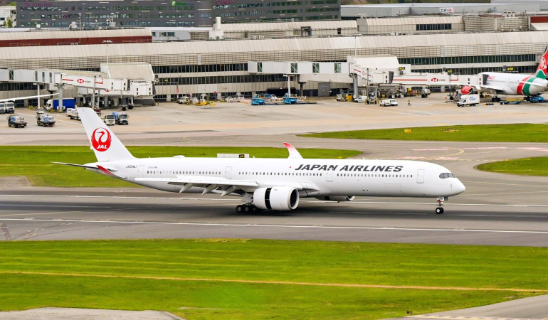 japan-airlines-a350-1000-1