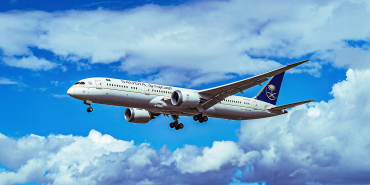 saudia-boeing-787-9-travers-lewis-shutterstock-simple-flying