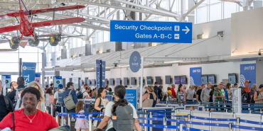security-checkpoint-area-at-fll-fort-lauderdale-international-airport-during-dhs-shutdown