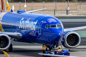 why-southwest-airlines-won-t-even-bat-an-eye-at-the-boeing-737-max-9-or-max-10-1