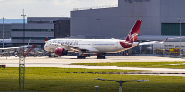 why-the-airbus-a350-can-fly-late-night-slots-at-london-heathrow-that-ground-competing-widebodies