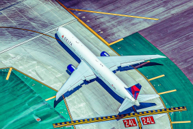 311-delta-air-lines-boeing-767-400-markus-mainka-_-shutterstock