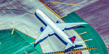 311-delta-air-lines-boeing-767-400-markus-mainka-_-shutterstock