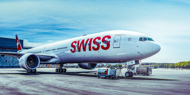 512-swiss-boeing-777-300-teng-wang-_-shutterstock