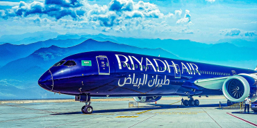 639-riyadh-air-boeing-787-9-purple-livery-falcons-spotters-_-shutterstock