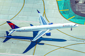 747-delta-air-lines-boeing-757-300-thiago-b-trevisan-_-shutterstock
