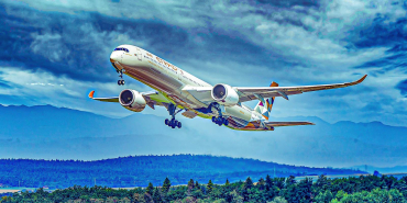 750-etihad-airbus-a350-1000-michael-derrer-fuchs-_-shutterstock