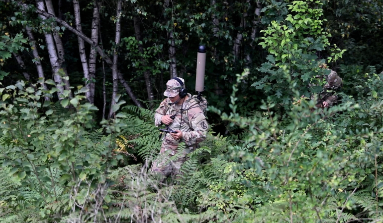 Army-TLS-Manpack-8771417-e1777477078340