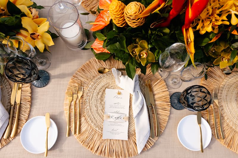 SandalsJamaica_JamaicanTropicalHues_Wedding-Inspiration_Beach_-21-1