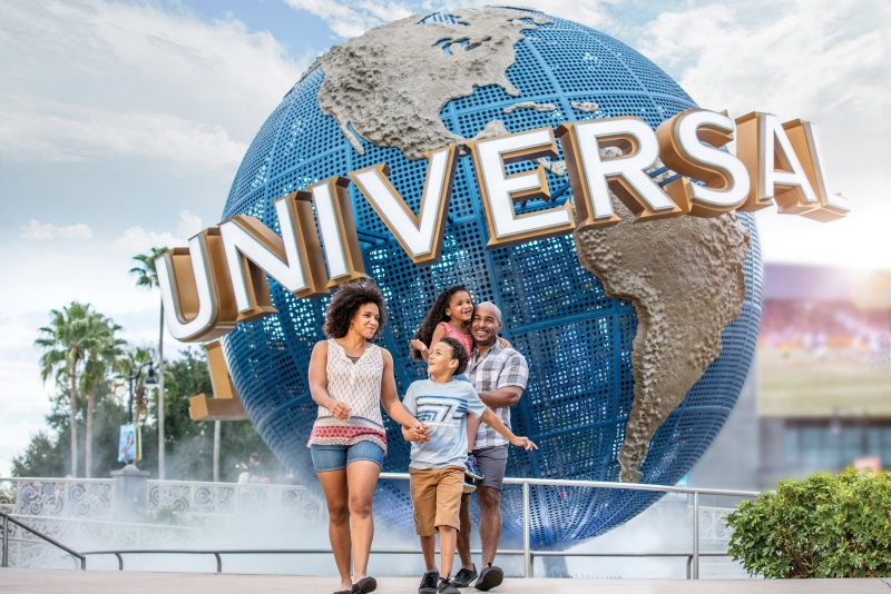 Universal-Orlando-Resort-Invites-Guests-to-Seize-the-Summer-800