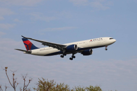 delta-air-lines-airbus-a330-900-touchdown-at-jfk-1
