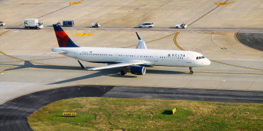 delta_n304dn_airbus_a321_atlanta_-_september_2017_-44682190614