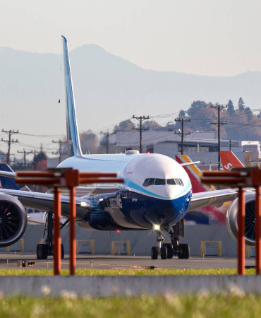 how-a-hardware-store-leaf-blower-helped-boeing-unblock-the-777x-s-15-billion-certification-jam