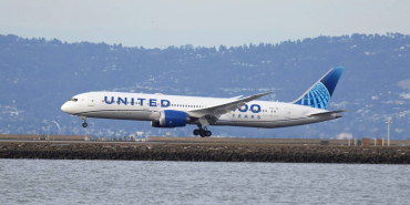united-airlines-boeing-787-9