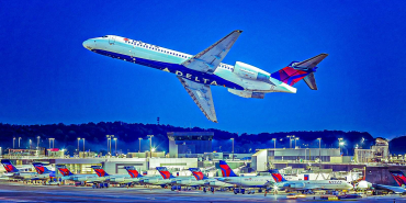 122-delta-air-lines-boeing-717-markus-mainka-_-shutterstock