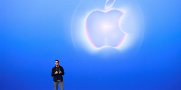 2026-09-09T170719Z_1_LYNXMPEM881KV_RTROPTP_4_APPLE-EVENT