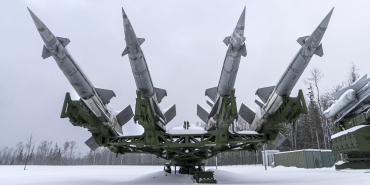 220526_anti-air_defenses_sam_GettyImages-1367808965-scaled-e1788899660724