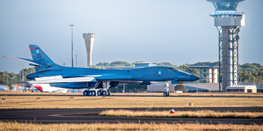 33-feet-of-a-b-1b-bomber