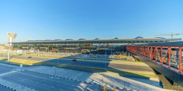 6aaff774de3e5e56a9224f23_MosObl_SVO_Airport_asv2018-08_img1