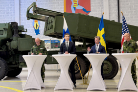 Sweden-HIMARS-1-scaled-e1788807078176
