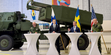 Sweden-HIMARS-1-scaled-e1788807078176
