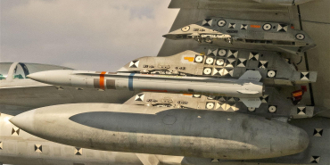 USN_AGM-88G_AARGM-ER_NAVAIR_210422-N-UZ648-281