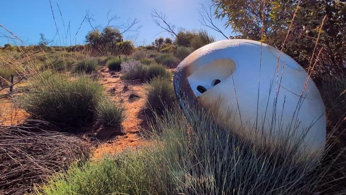 Varda-W6-capsule-at-Koonibba-Test-Range-web.jpg