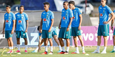 brazil-arrive-queensland-ahead-socceroos-series-1790092411-5231